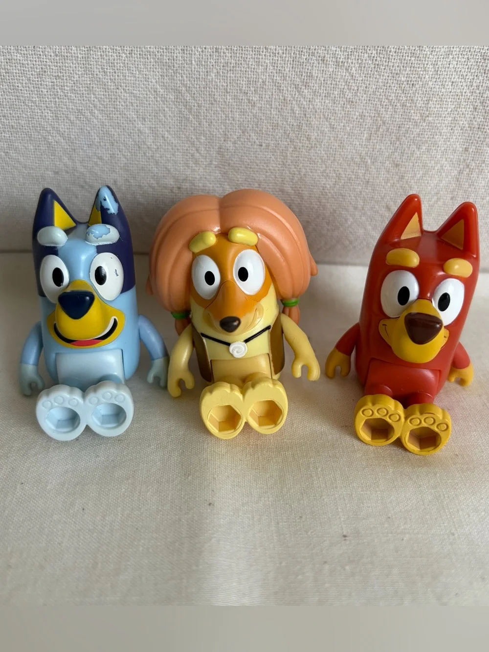 Moose Toys Bluey Deluxe Park Playset with 3 Character figures
